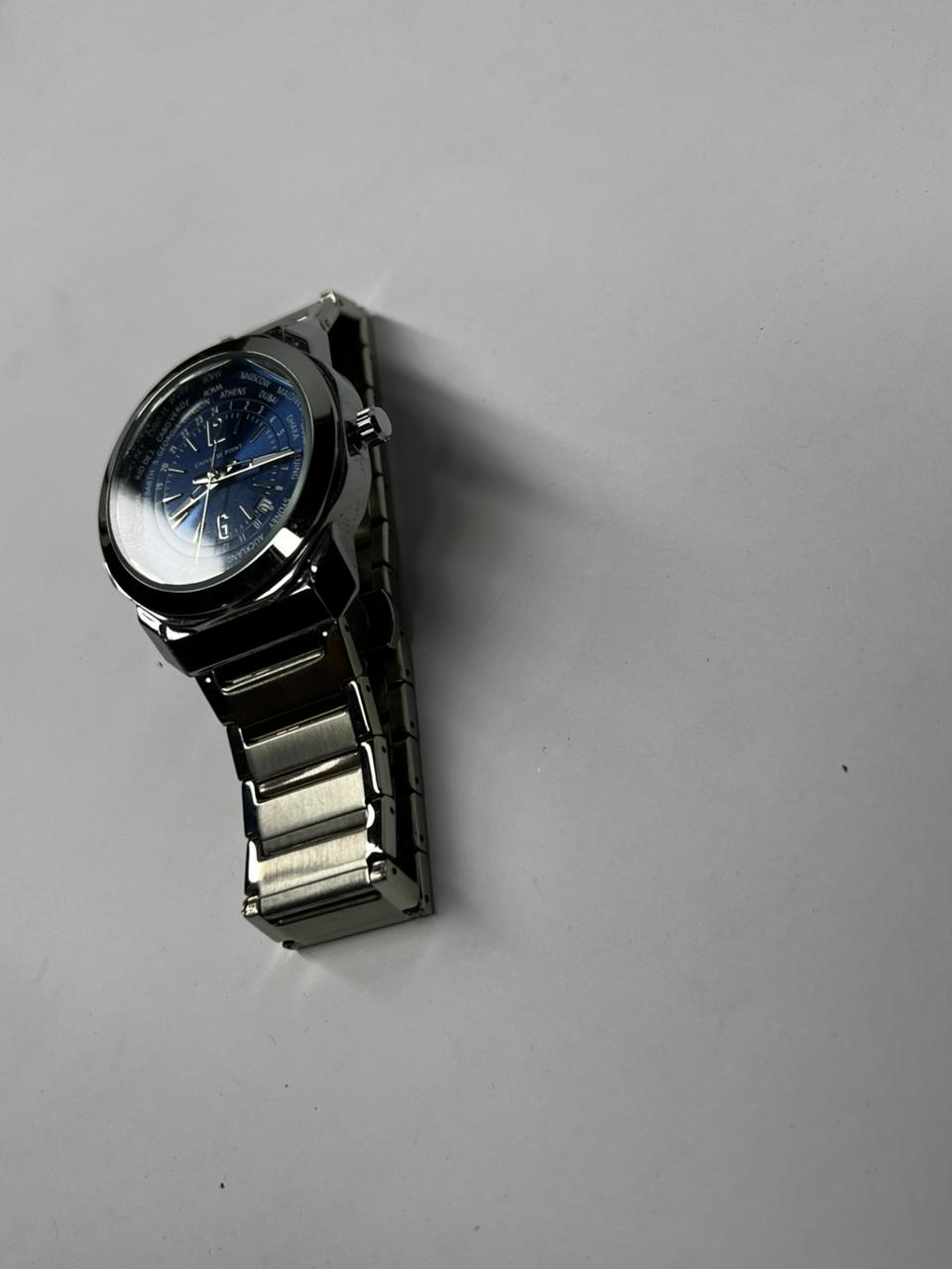 UNIVERSAL POINT - Image 3