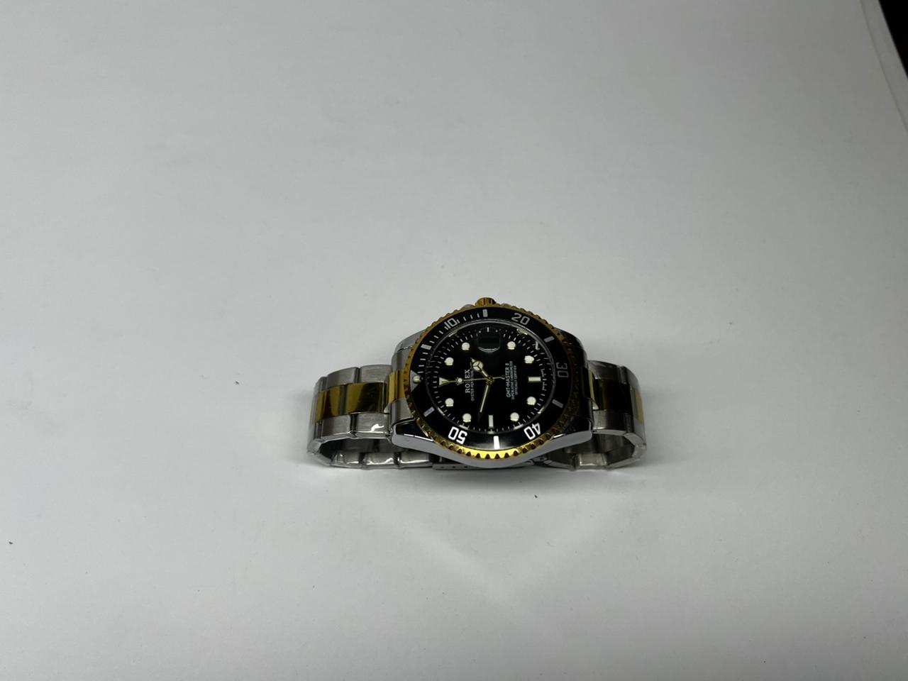 R Gold premium wristwatch - Image 5