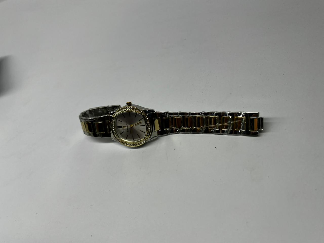 Golden Pearl Watch For - Image 5