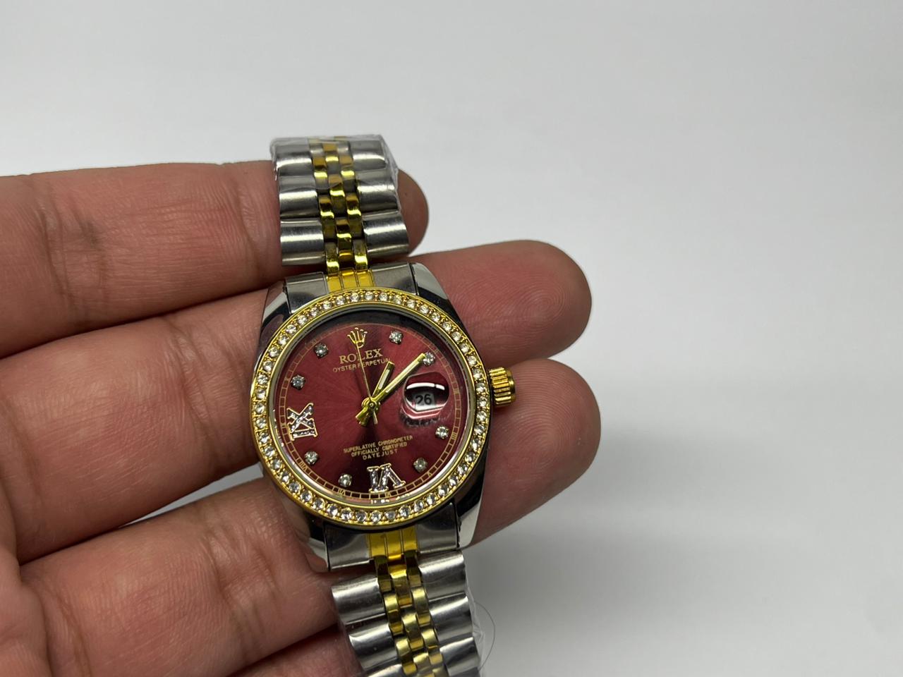 GW01 Branded Ladies Watch - Image 4