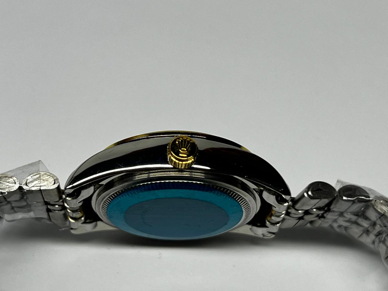 GW01 Branded Ladies Watch - Image 6